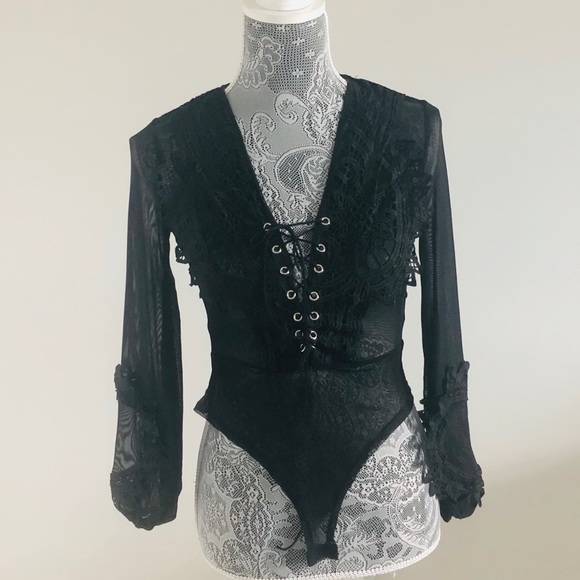 Tops - Black Mesh Laced Embroidery Bodysuit